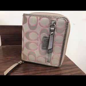 COACH wallet Khaki Pink